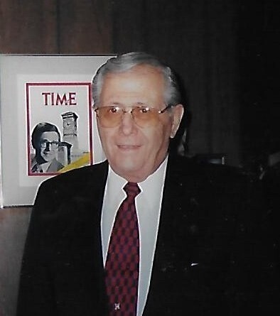 175101166562975600175101164427558500ObitMainphoto2.jpg